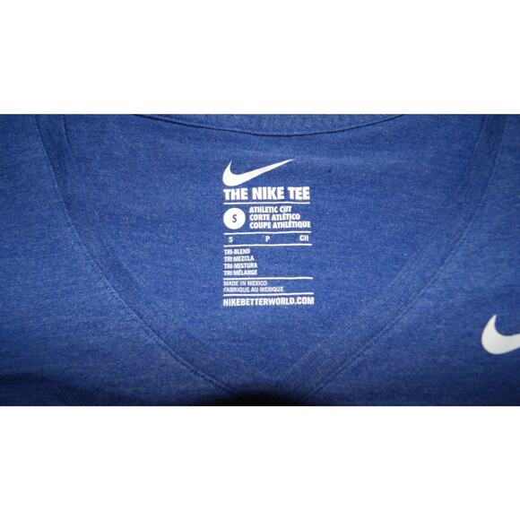 Nike Tee Chicago Cubs Women's Small Short Sleeve Vneck T-Shirt Athletic Cut - Picture 3 of 7